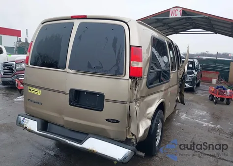 2008 Chevrolet Express Work Van from USA, damaged, VIN 1GCFG154081221014